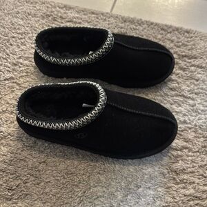 Brand new UGG Tasman